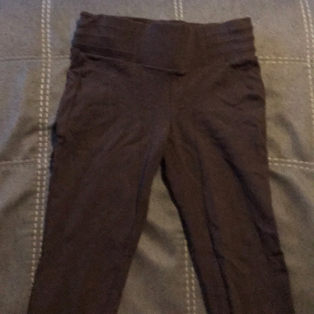 Brown tight leggings